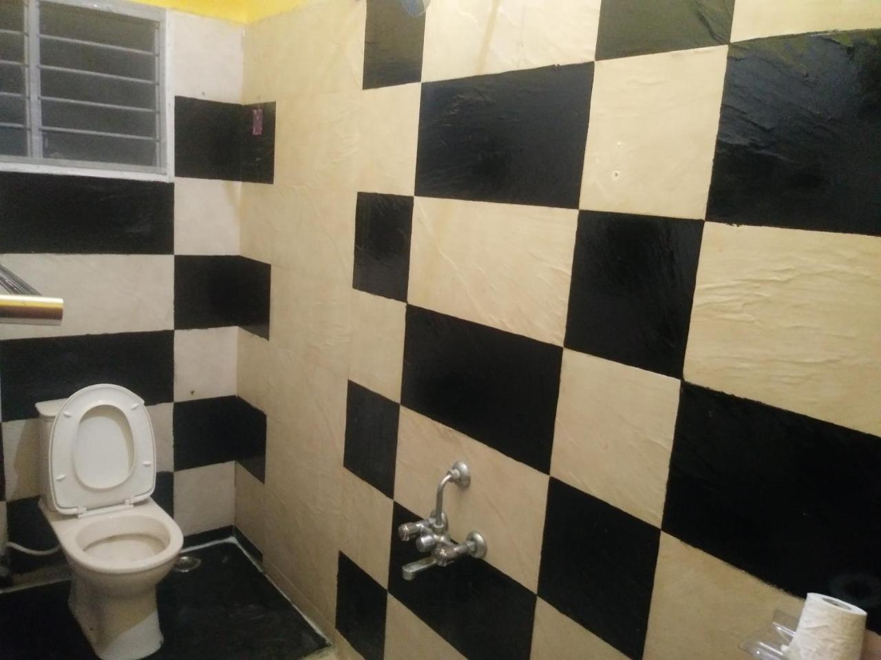 Royale Achaya Bed & Breakfast Chennai Exterior photo